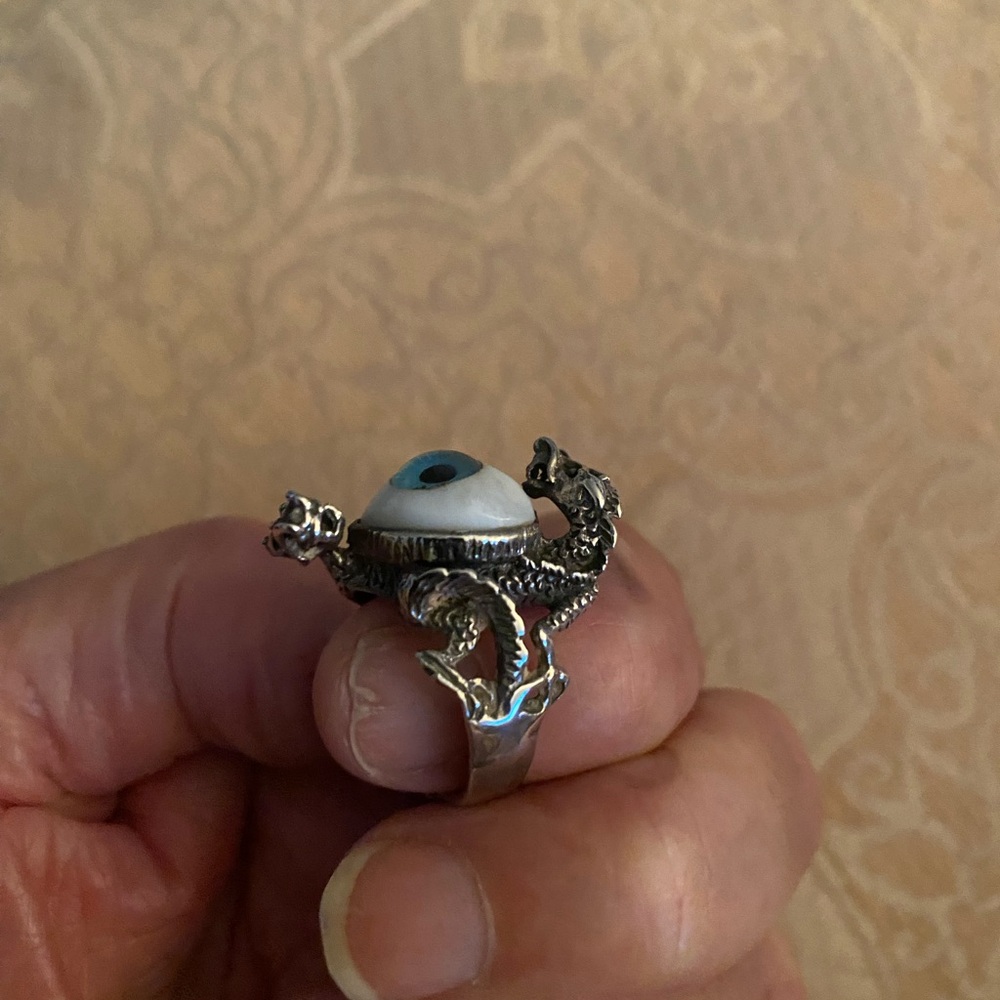 Ring - Picture 3 of 3